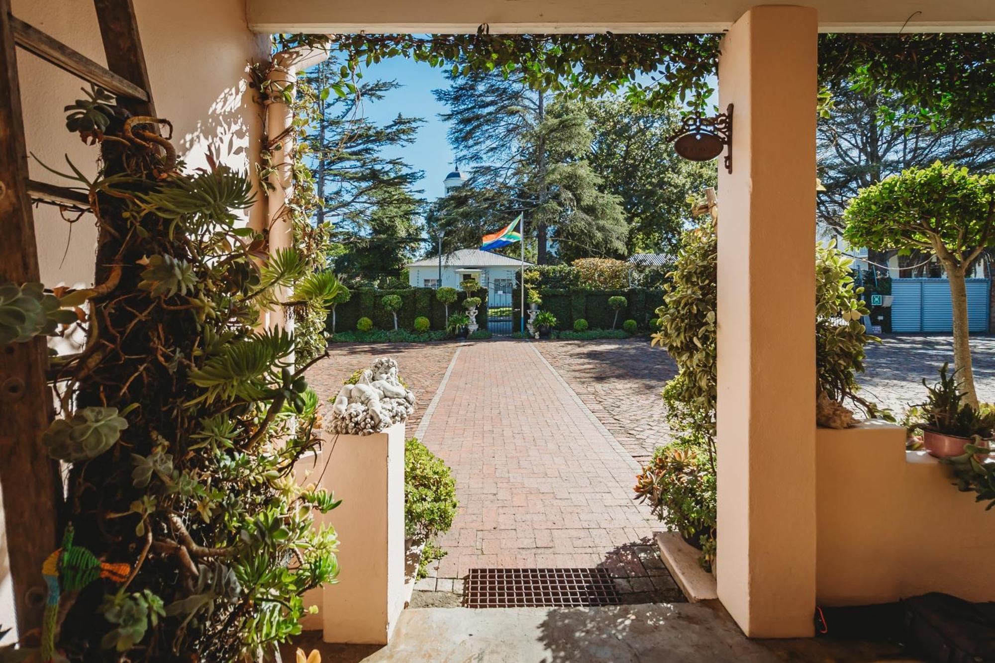 Acorn Guest House George Bagian luar foto
