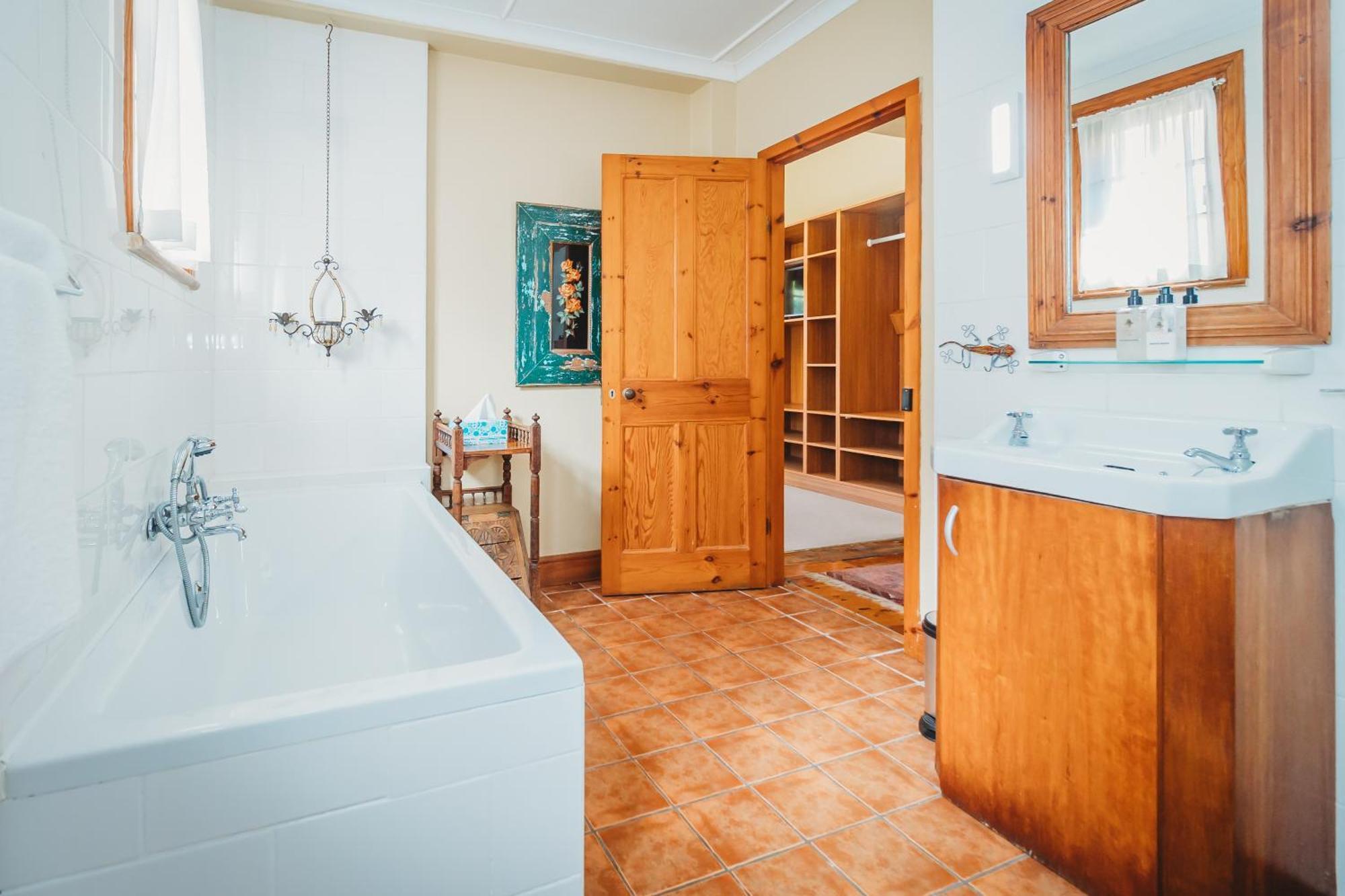 Acorn Guest House George Bagian luar foto